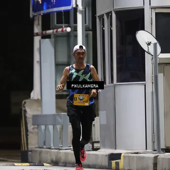 Runner Photo 7084501