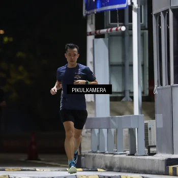 Runner Photo 7084530