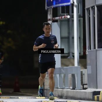 Runner Photo 7084531