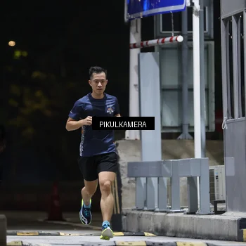 Runner Photo 7084532
