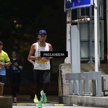 Runner Photo 7084537
