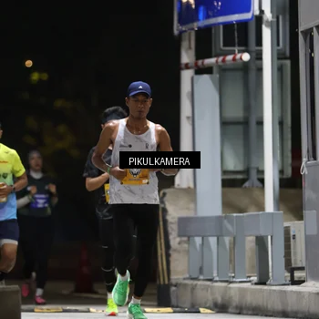 Runner Photo 7084546