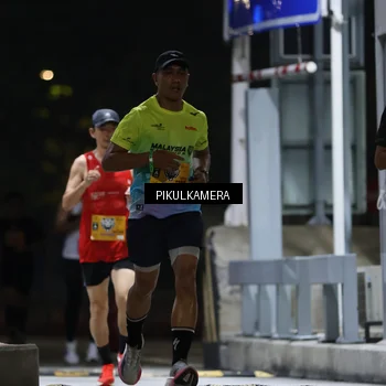 Runner Photo 7084550