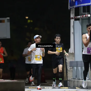 Runner Photo 7084559