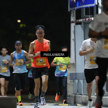 Runner Photo 7084580