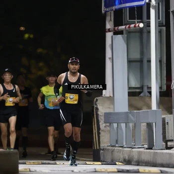 Runner Photo 7084625