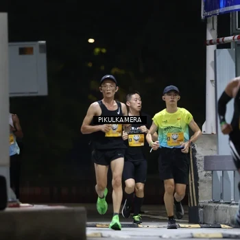 Runner Photo 7084626
