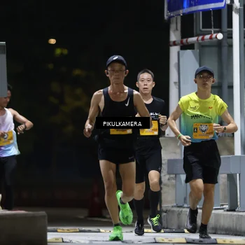 Runner Photo 7084638