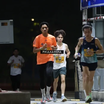Runner Photo 7084683