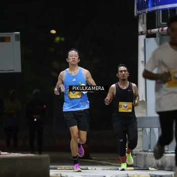 Runner Photo 7084698