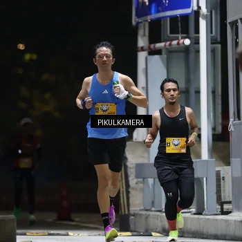 Runner Photo 7084706