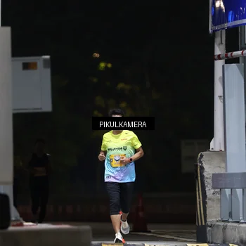 Runner Photo 7084720