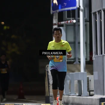 Runner Photo 7084738