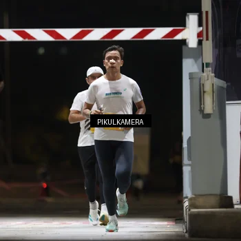 Runner Photo 7084796