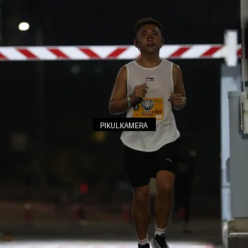 Runner Photo 7084804