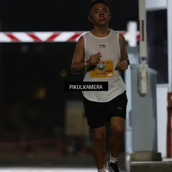 Runner Photo 7084807