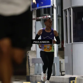 Runner Photo 7084816