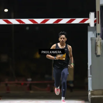 Runner Photo 7084823