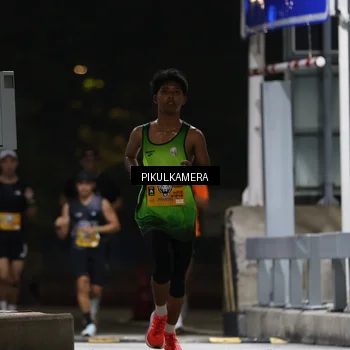 Runner Photo 7084828