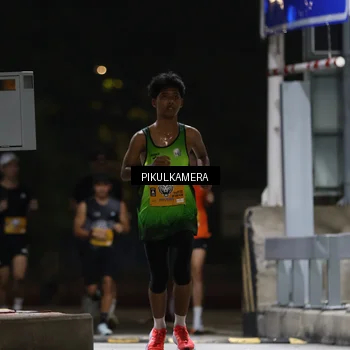 Runner Photo 7084830