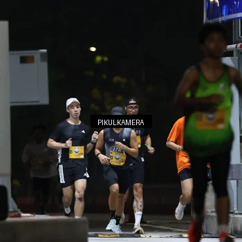 Runner Photo 7084831
