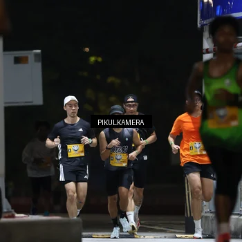 Runner Photo 7084833
