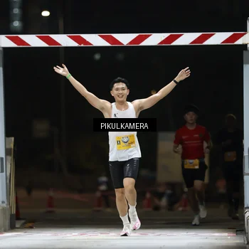 Runner Photo 7084838