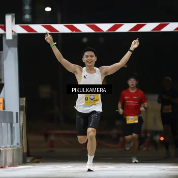 Runner Photo 7084839