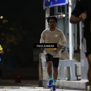 Runner Photo 7084848
