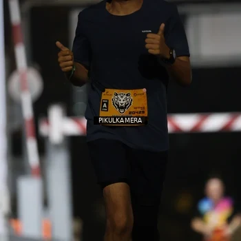 Runner Photo 7084871