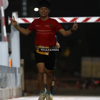 Runner Photo 7084873