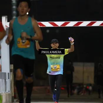 Runner Photo 7084897