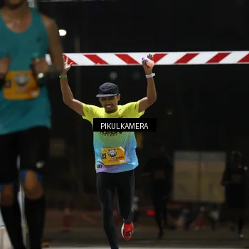 Runner Photo 7084901