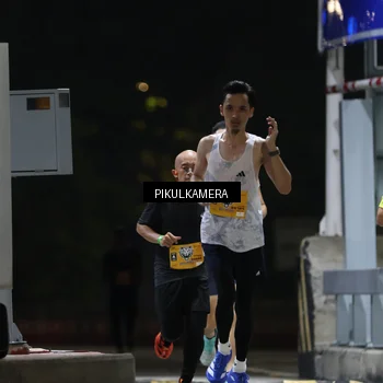 Runner Photo 7084920
