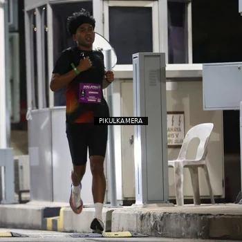 Runner Photo 7084958