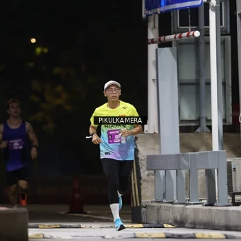 Runner Photo 7084974