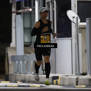 Runner Photo 7084994