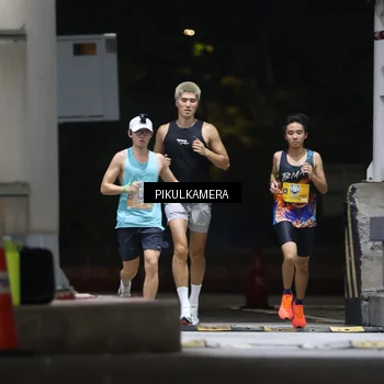 Runner Photo 7084998