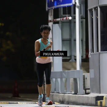 Runner Photo 7085018