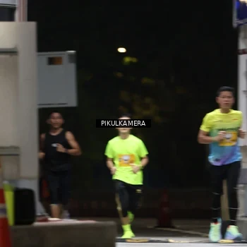 Runner Photo 7085064