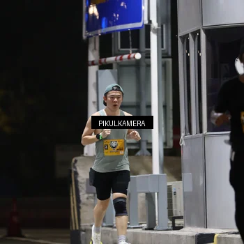 Runner Photo 7085085