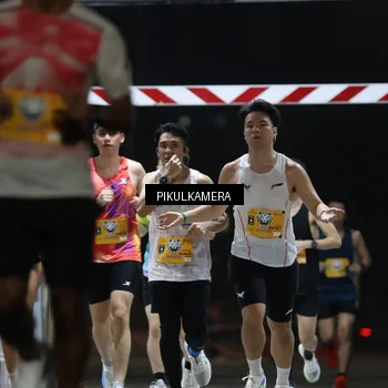 Runner Photo 7085087