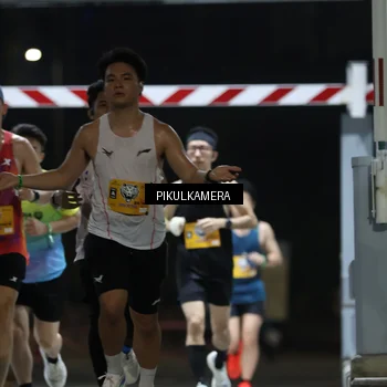 Runner Photo 7085088