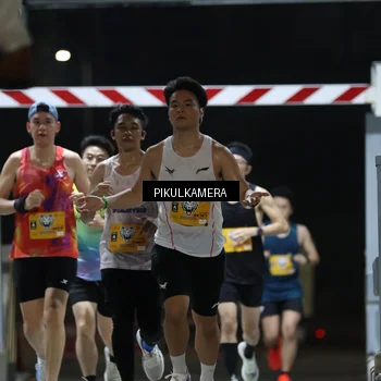 Runner Photo 7085091