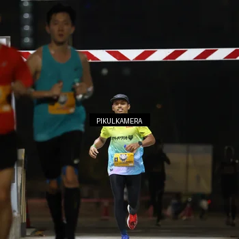 Runner Photo 7085093