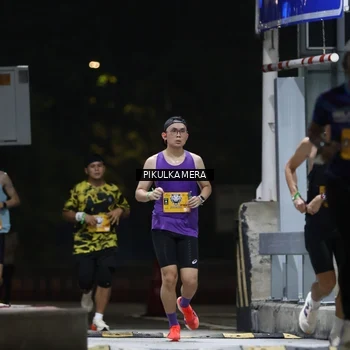 Runner Photo 7085145