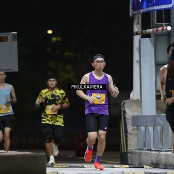 Runner Photo 7085147
