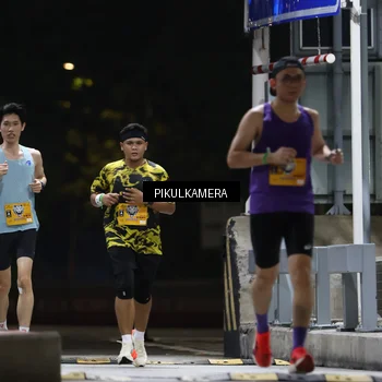 Runner Photo 7085149