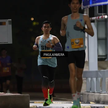 Runner Photo 7085179