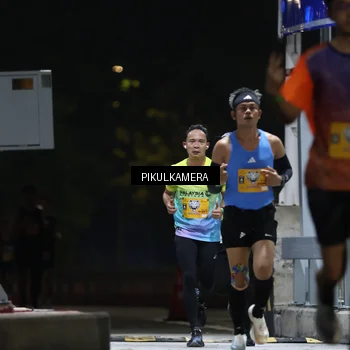 Runner Photo 7085183